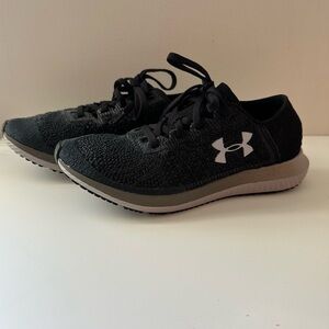Under Armour Threadborn blur running shoes women’s size 6